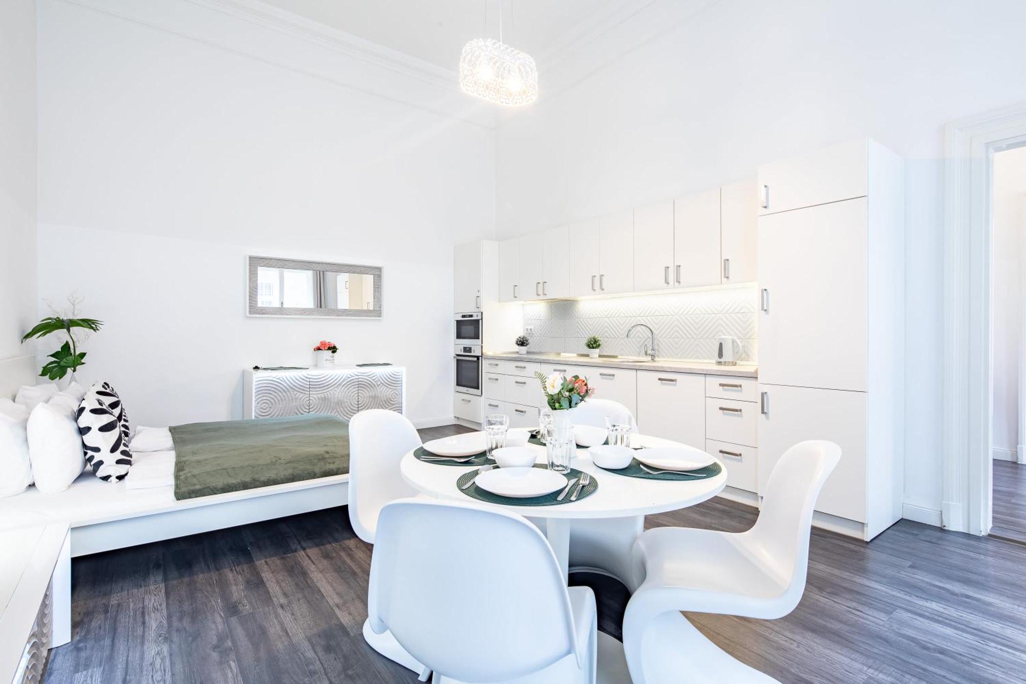 Extra - Large - Cozy Apartment Budapest